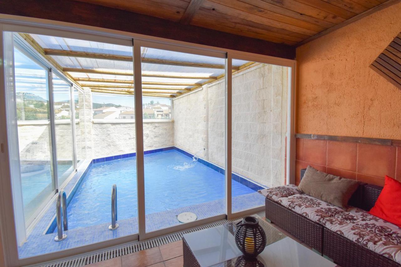 Villa Elisabeth Con Piscina Climatizada Chimenea Y Terraza Arriate Dış mekan fotoğraf